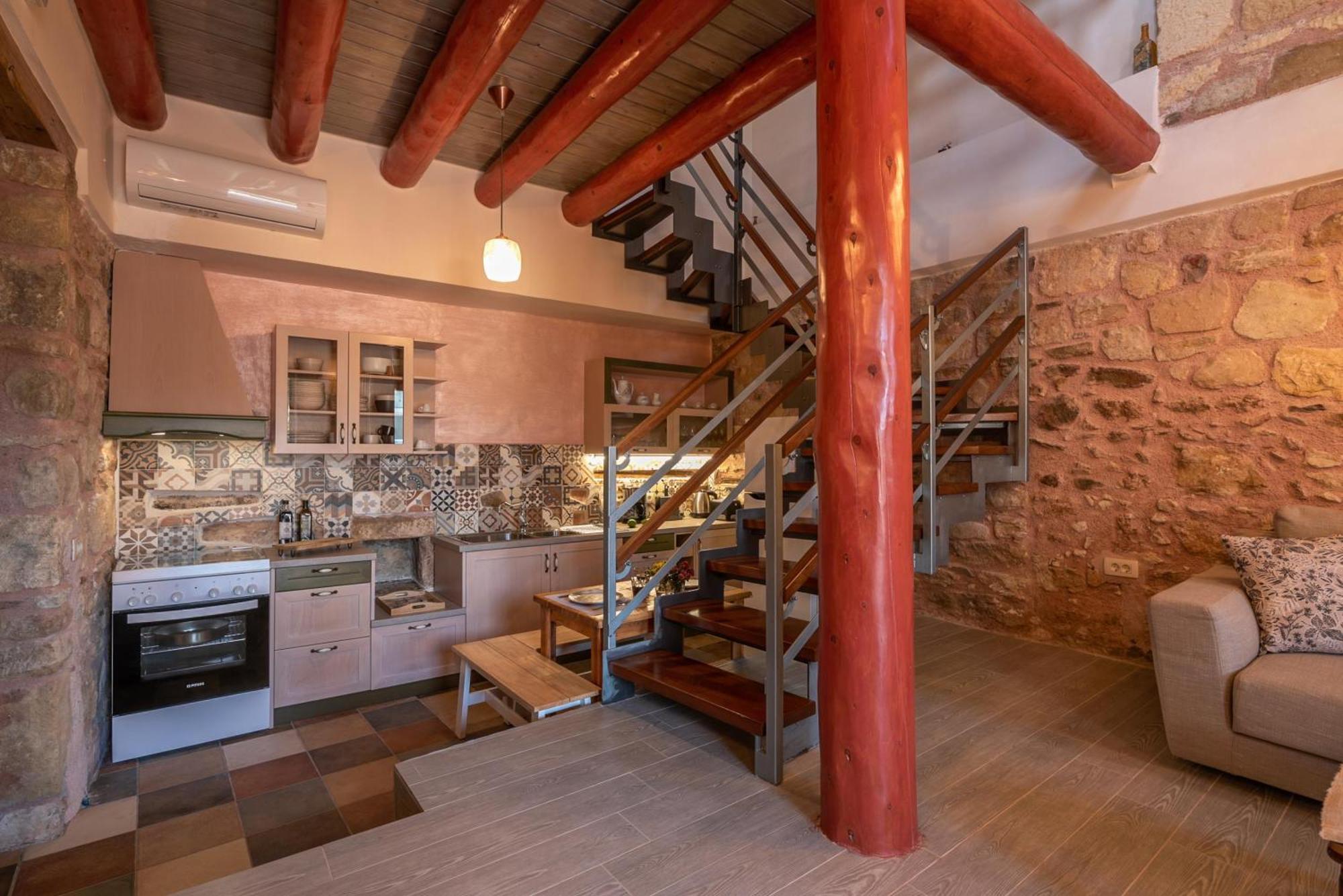 Avocado Villa *